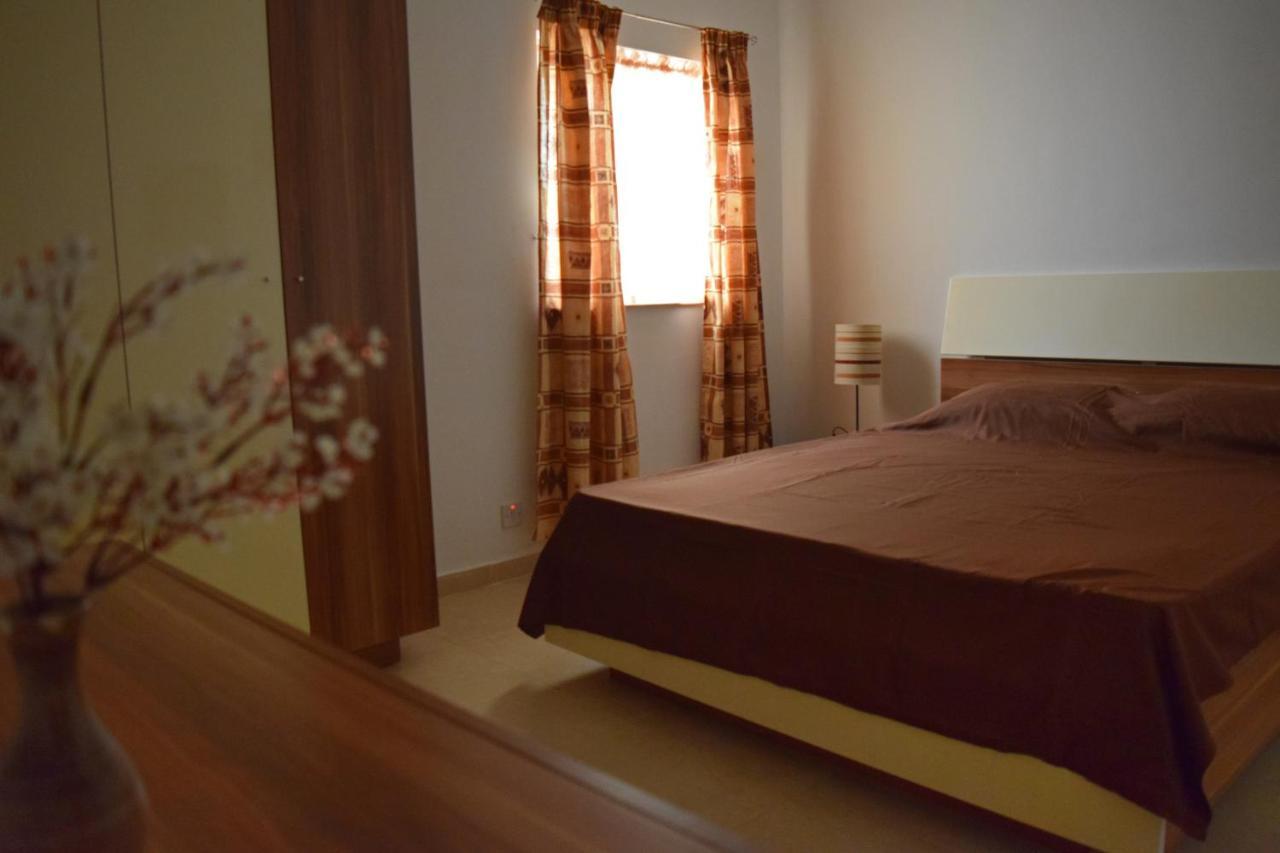 Da Vinci 3 Bedroom Apartment Mellieħa Kültér fotó