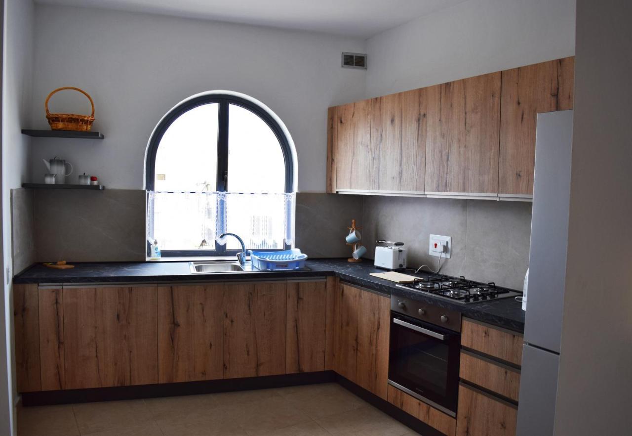Da Vinci 3 Bedroom Apartment Mellieħa Kültér fotó